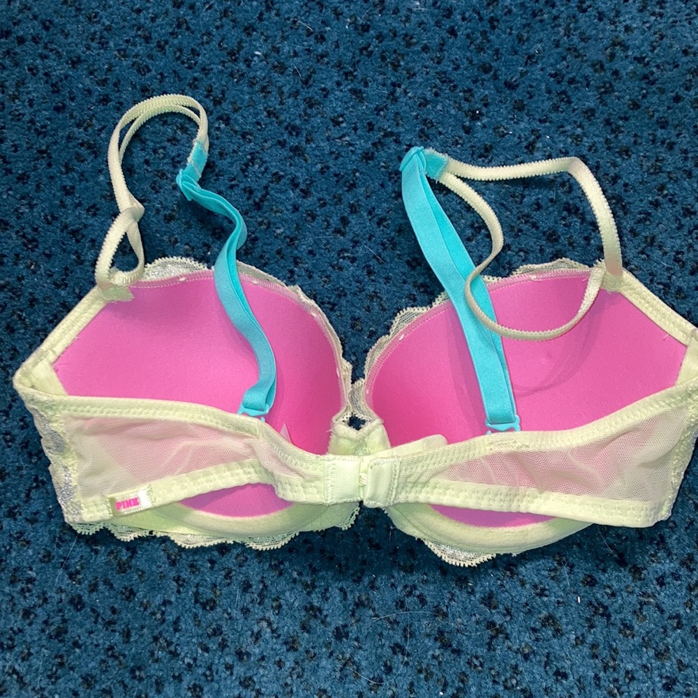 Victoria’s Secret PINK yellow Lace Push Up Bra - Picture 4 of 5